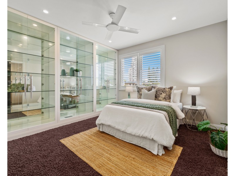 25 Buccaneer Court, Paradise Waters QLD 4217
