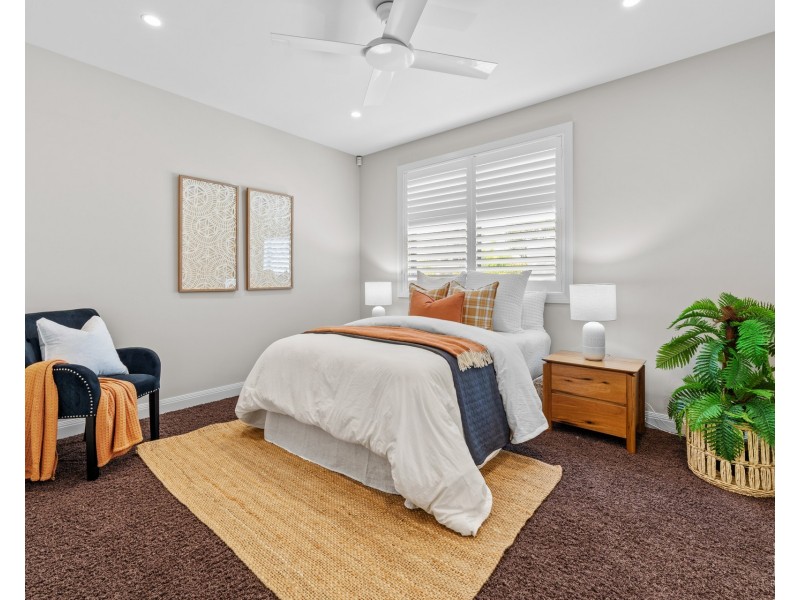 25 Buccaneer Court, Paradise Waters QLD 4217