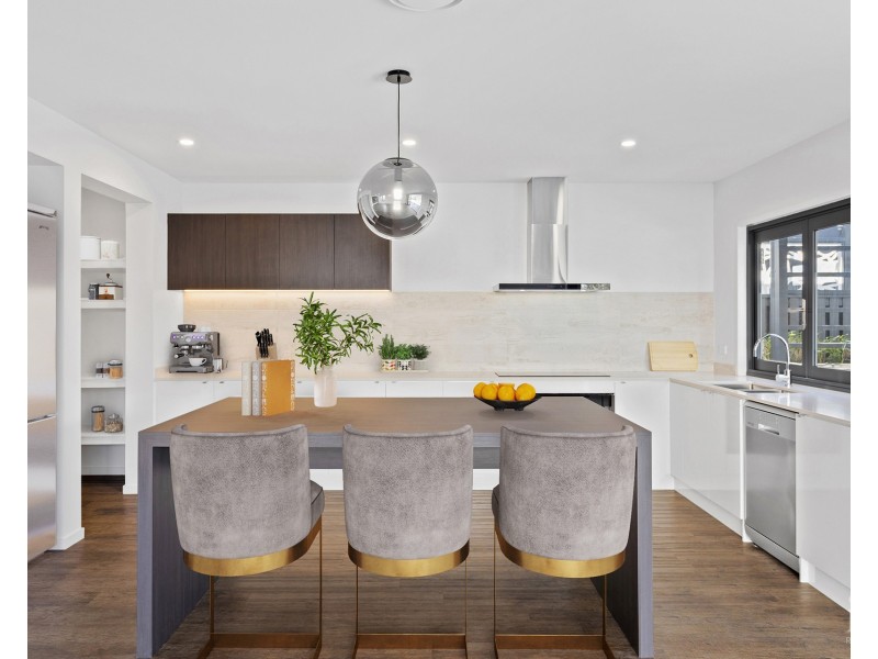 15 Cyan Street, Helensvale QLD 4212