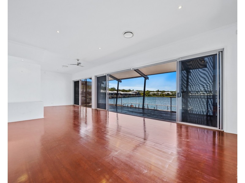 40/181 Lae Drive, Coombabah QLD 4216