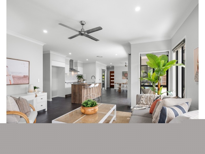16  Mint Way, Helensvale QLD 4212