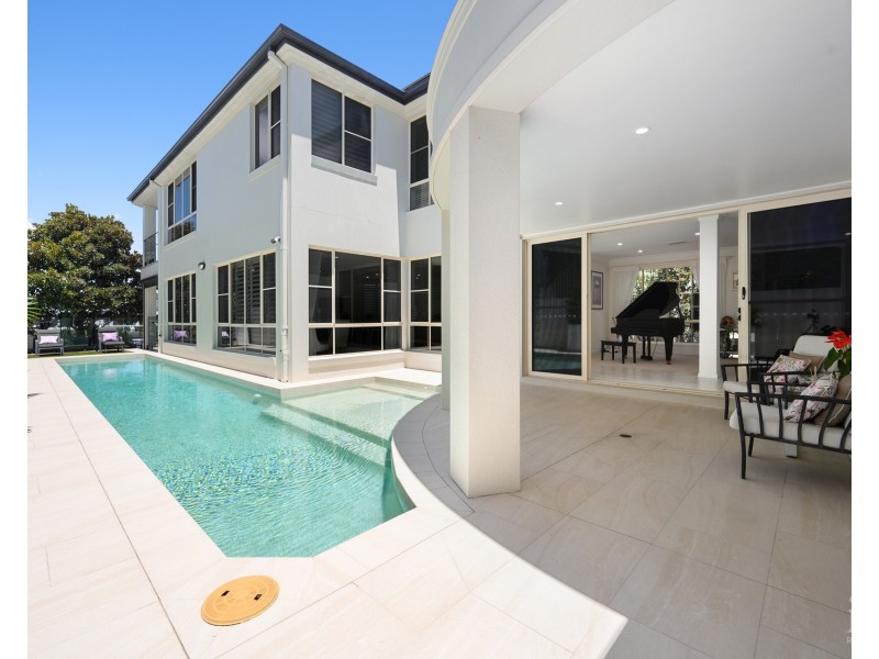 8037 Key Waters, Sanctuary Cove QLD 4212