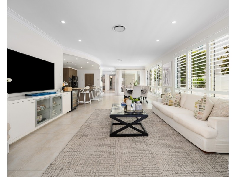 8037 Key Waters, Sanctuary Cove QLD 4212