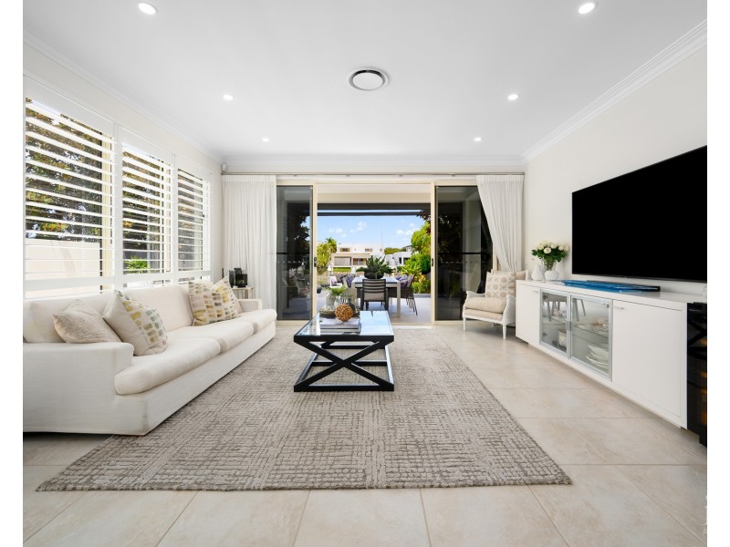 8037 Key Waters, Sanctuary Cove QLD 4212
