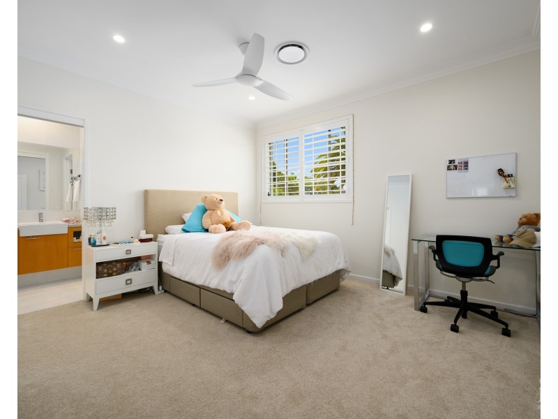 8037 Key Waters, Sanctuary Cove QLD 4212