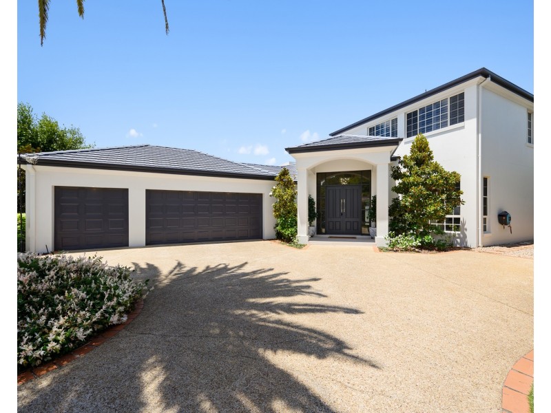 8037 Key Waters, Sanctuary Cove QLD 4212
