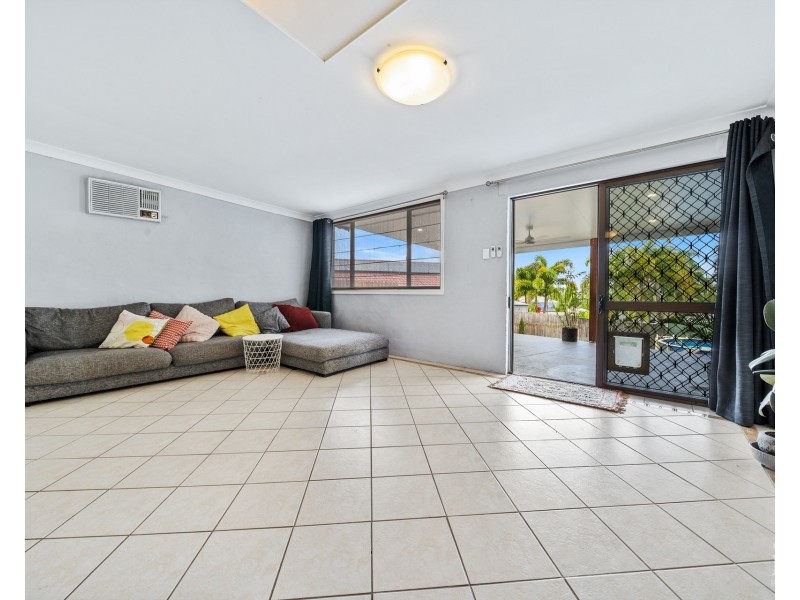 62 Coleman Crescent, Springwood QLD 4127