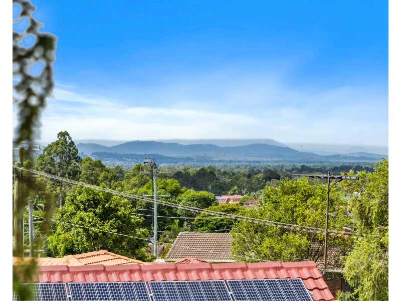 62 Coleman Crescent, Springwood QLD 4127