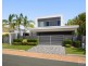 9 Royal Albert Crescent, Sovereign Islands QLD 4216
