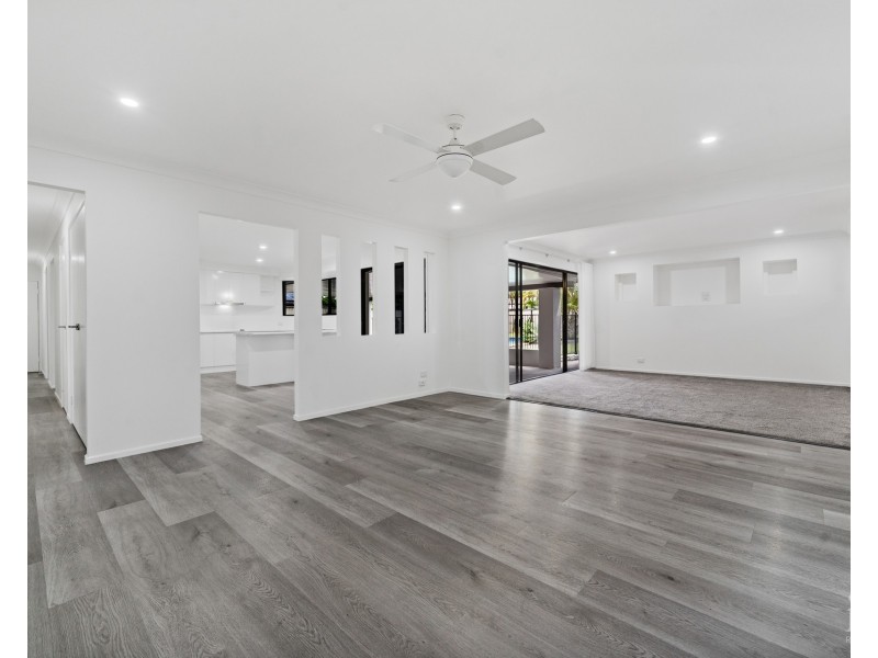 3 Doveton Crescent, Mount Warren Park QLD 4207