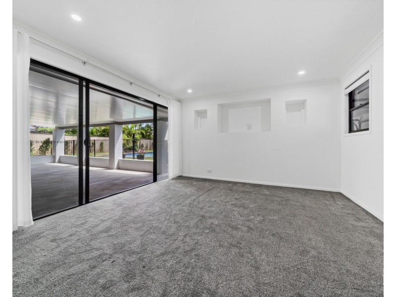 3 Doveton Crescent, Mount Warren Park QLD 4207