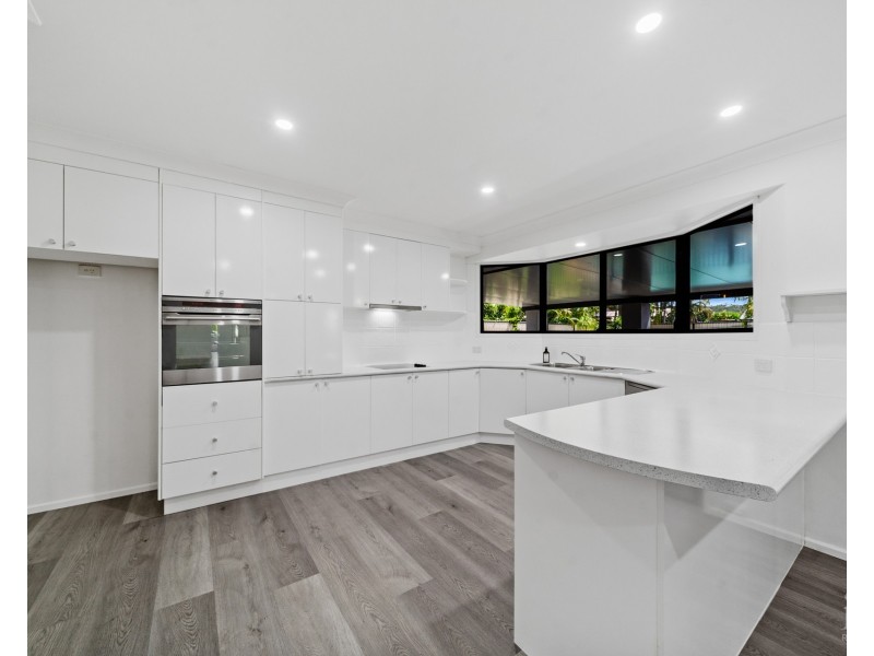 3 Doveton Crescent, Mount Warren Park QLD 4207