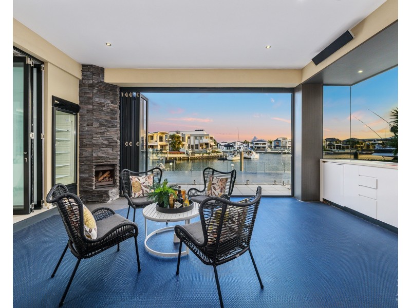 35 The Sovereign Mile, Sovereign Islands QLD 4216