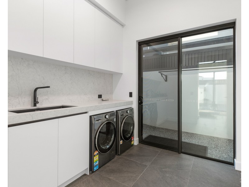 1838 Pinehurst Drive, Sanctuary Cove QLD 4212