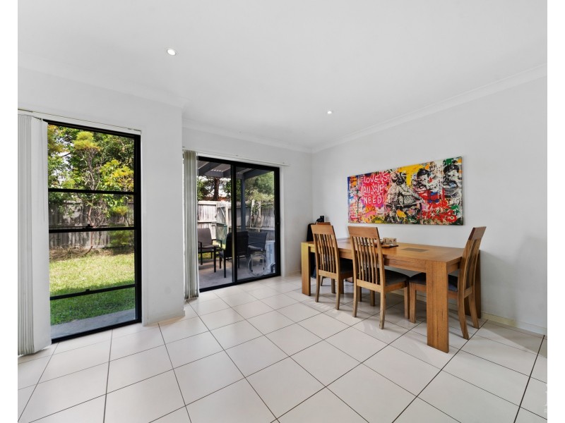 2/35 Chrome Drive, Pimpama QLD 4209