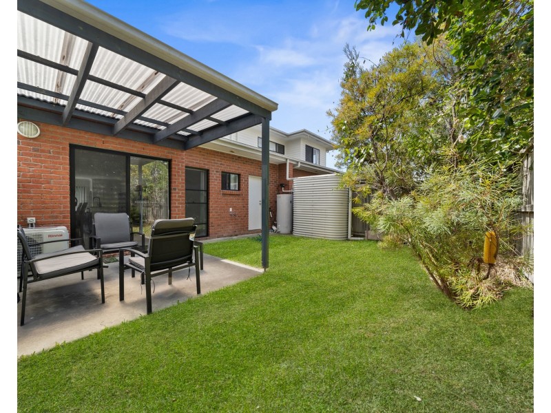2/35 Chrome Drive, Pimpama QLD 4209