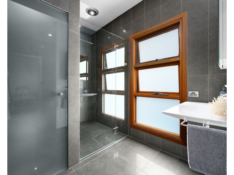 1608 Richmond Court, Hope Island QLD 4212