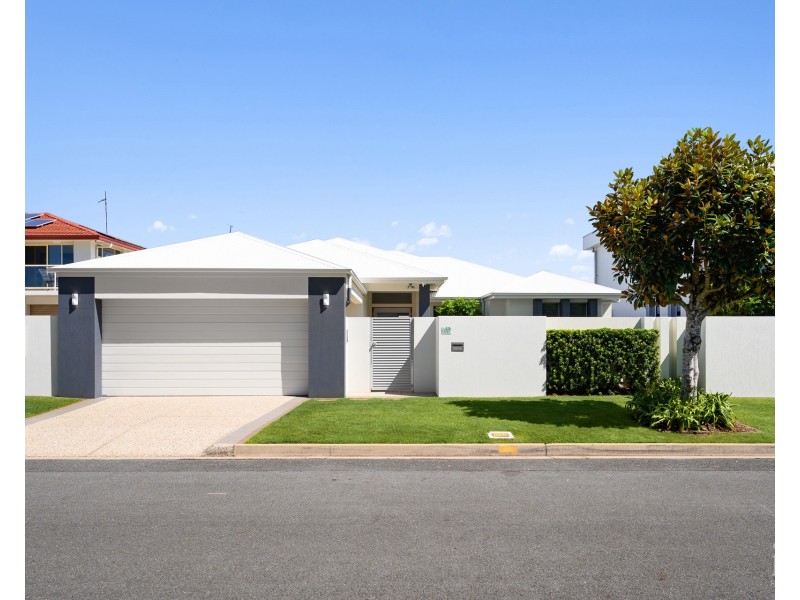 48 Lindsay Parade, Paradise Point QLD 4216