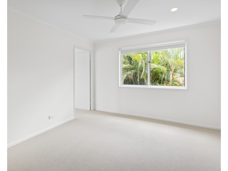 3146 Riverleigh Drive, Hope Island QLD 4212