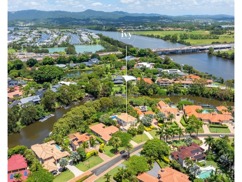 3146 Riverleigh Drive, Hope Island QLD 4212