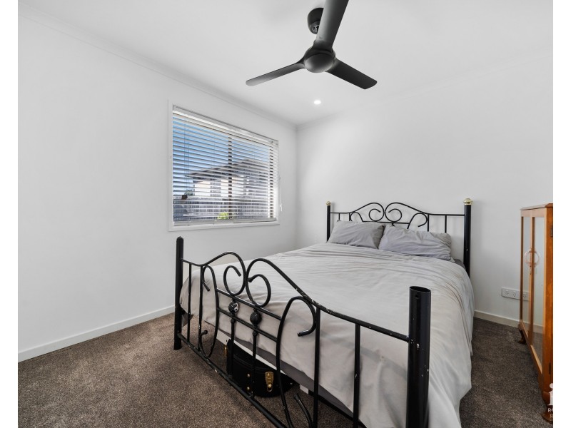 6  Hull Court, Mount Warren Park QLD 4207