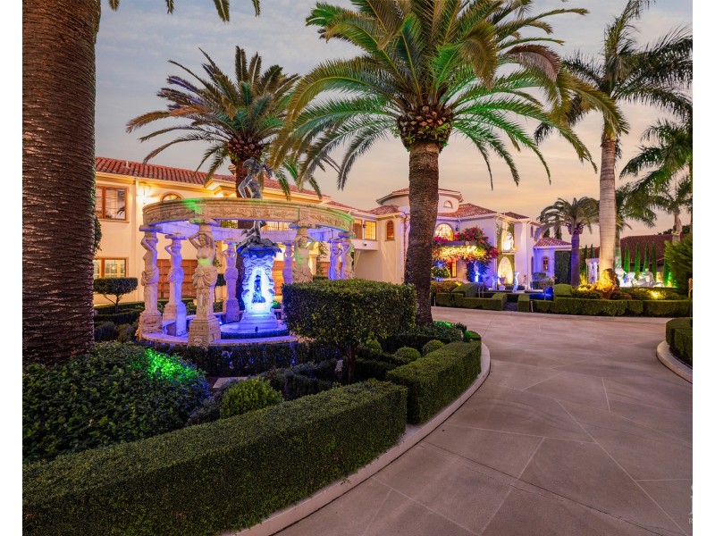 36 River  Cove Place, Helensvale QLD 4212