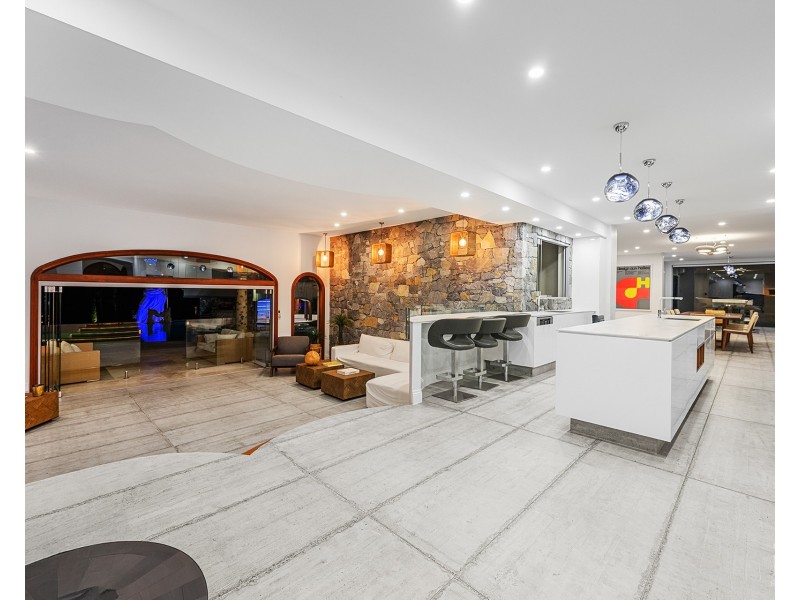 36 River  Cove Place, Helensvale QLD 4212