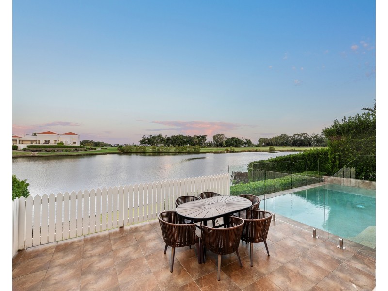 6177 Murten Court, Hope Island QLD 4212