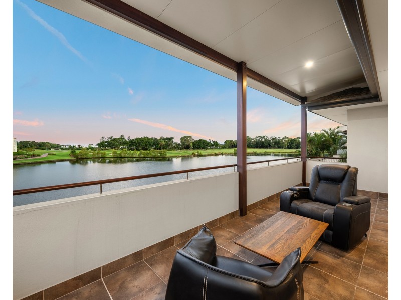 6177 Murten Court, Hope Island QLD 4212