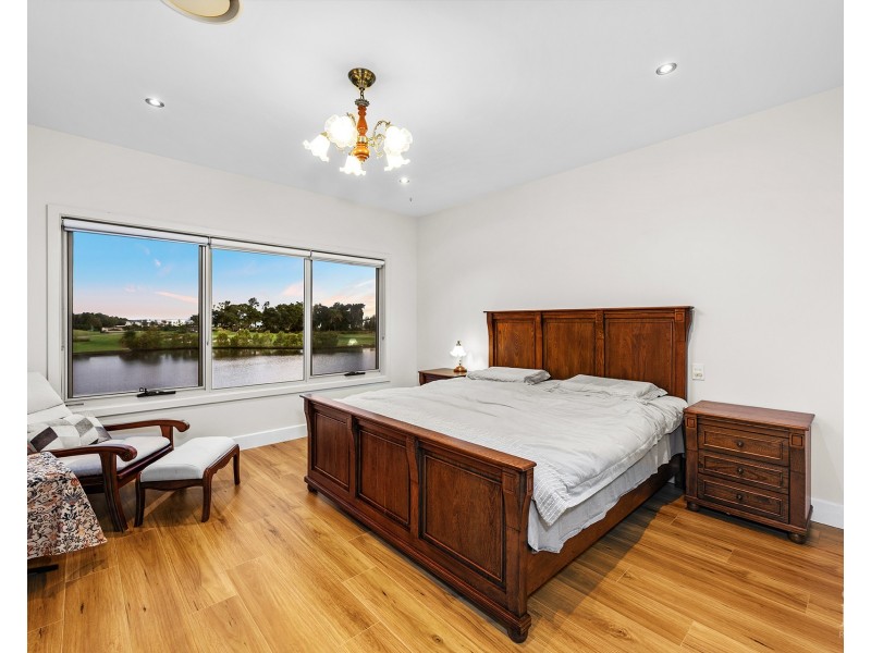 6177 Murten Court, Hope Island QLD 4212