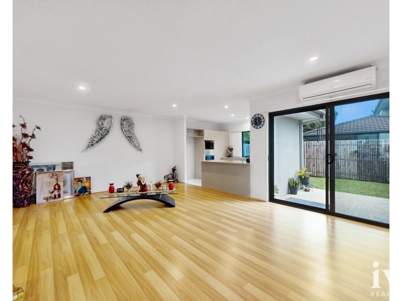 14/2 Catalina Way, Upper Coomera QLD 4209