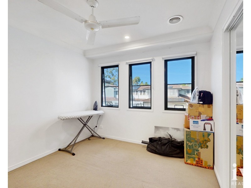 14/2 Catalina Way, Upper Coomera QLD 4209