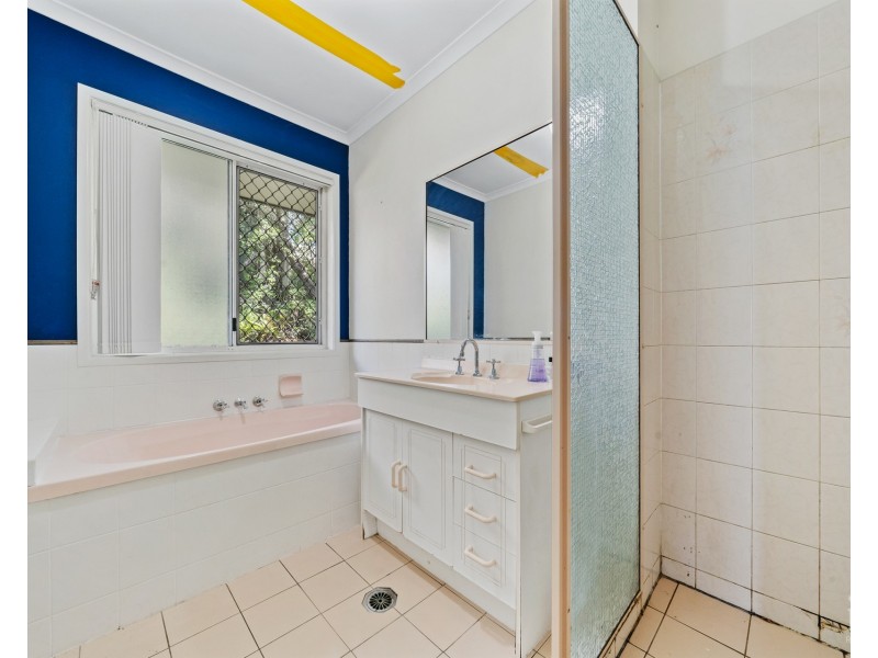 12 Leanne Court, Mount Warren Park QLD 4207