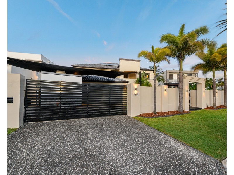 8 Kensington Mews, Sovereign Islands QLD 4216