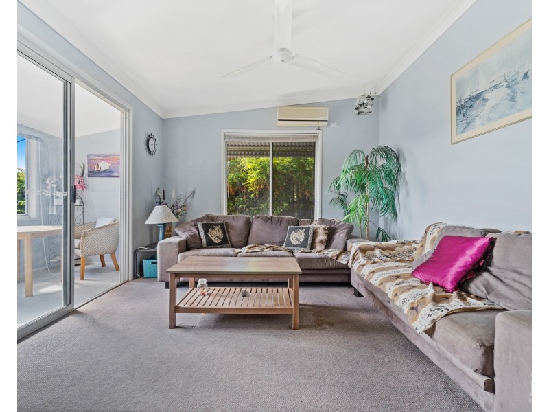 20 Lance Drive, Mount Warren Park QLD 4207