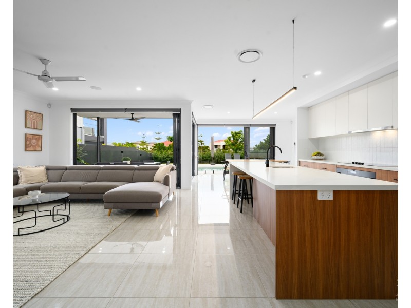 1891 Highlands Lane, Sanctuary Cove QLD 4212