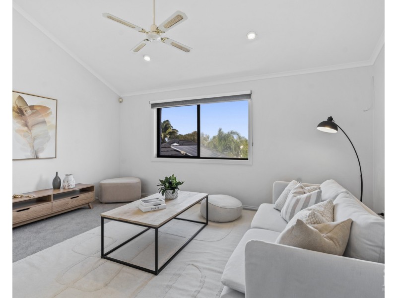 7 Kavieng Crescent, Runaway Bay QLD 4216