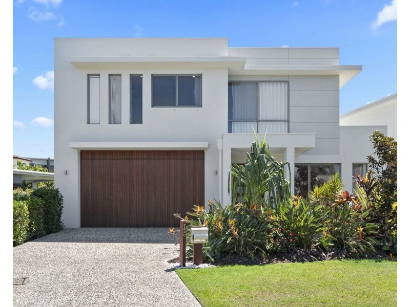 7830 Pavilions Close, Hope Island QLD 4212
