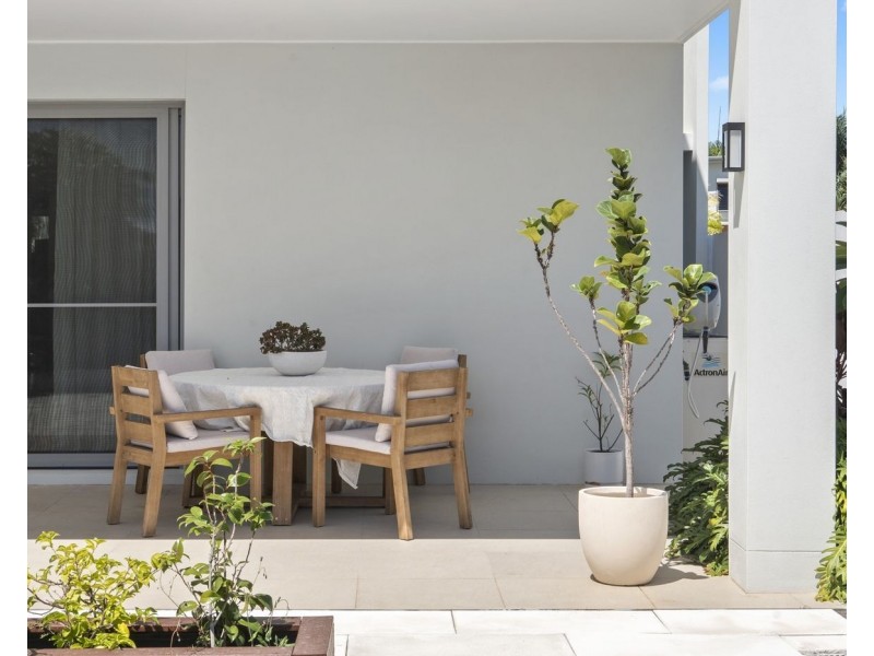 7830 Pavilions Close, Hope Island QLD 4212