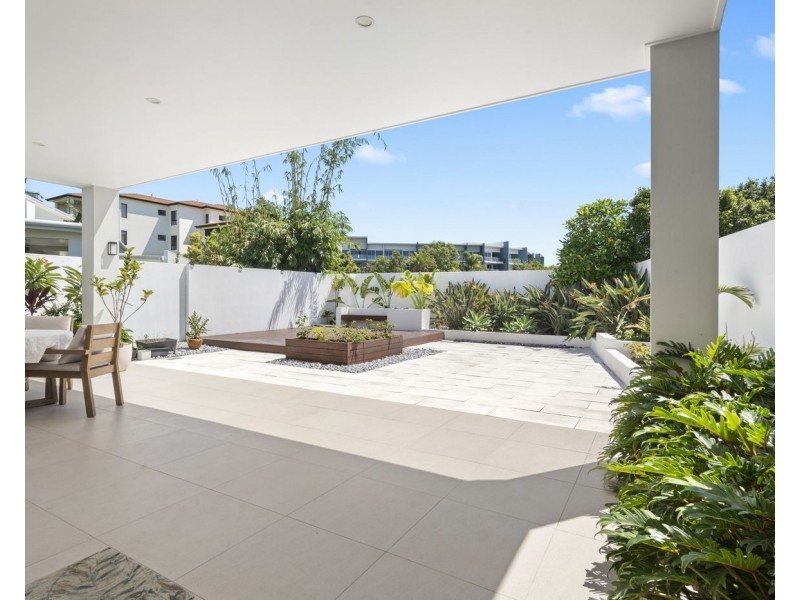 7830 Pavilions Close, Hope Island QLD 4212