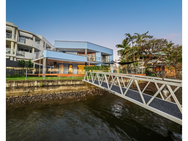50 Back Street, Biggera Waters QLD 4216
