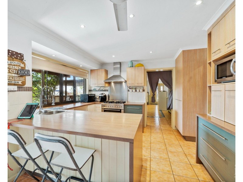 7  Kuskopf Court, Mount Warren Park QLD 4207