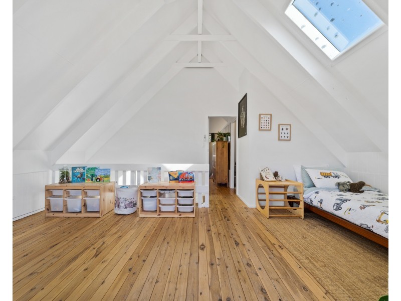 15 Lorisch Court, Mount Warren Park QLD 4207