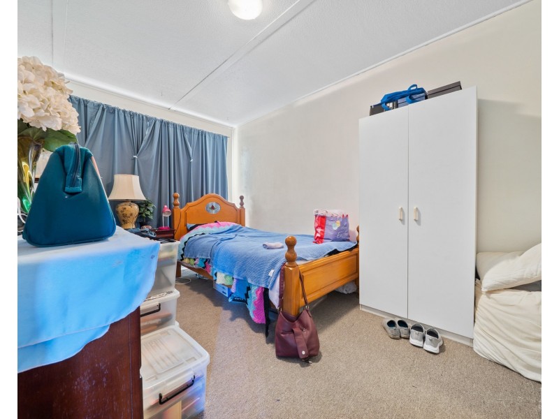 8 Grafton Street, East Ipswich QLD 4305