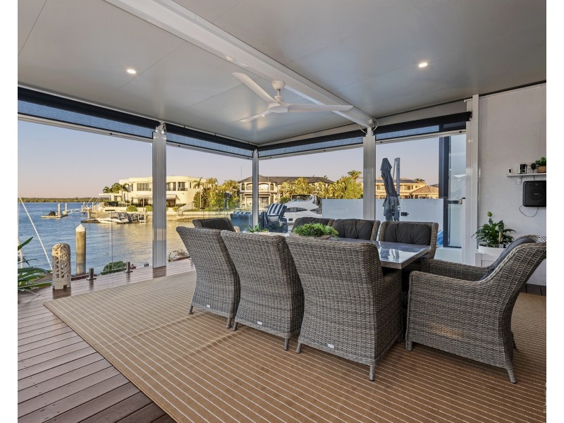 3 The Peninsula, Sovereign Islands QLD 4216