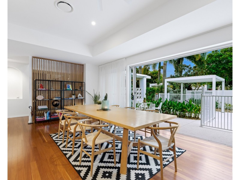 39 Serenity Boulevard, Helensvale QLD 4212