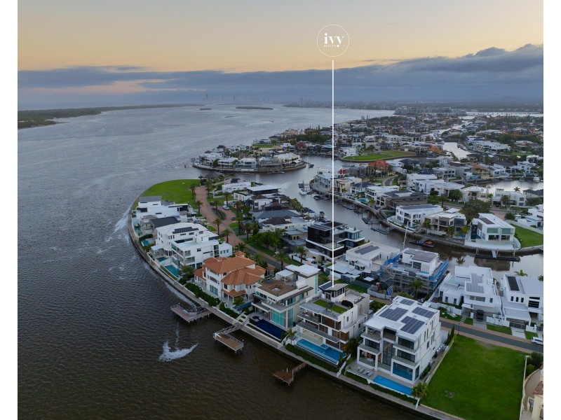 46 Knightsbridge Parade, Sovereign Islands QLD 4216