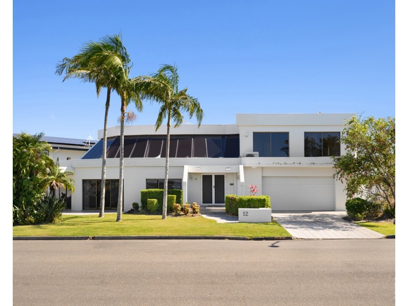 12 James Cook Esplanade, Hollywell QLD 4216
