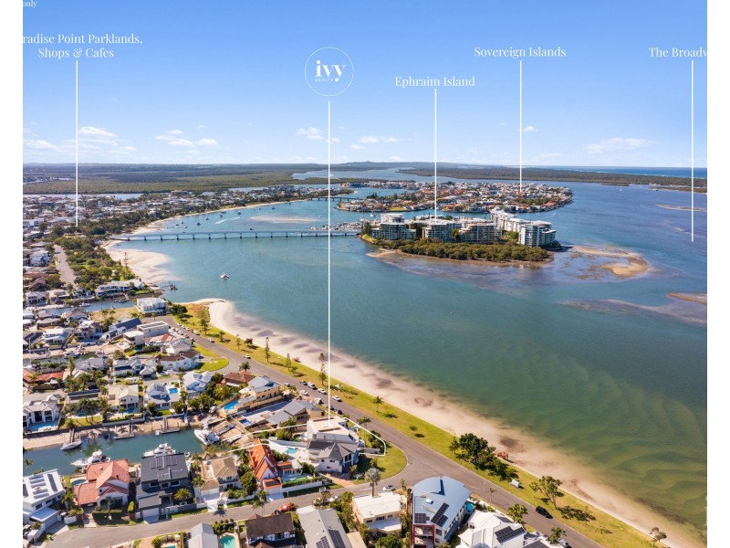 12 James Cook Esplanade, Hollywell QLD 4216