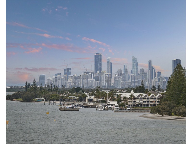 31602/2 Ephraim Island, Paradise Point QLD 4216